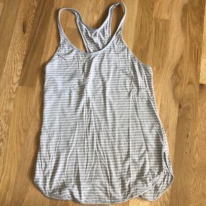 Lululemon tank top